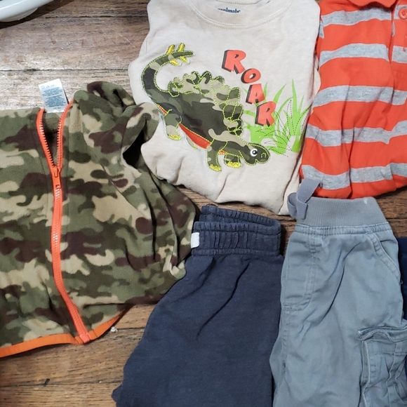 18M Garanimals Bundle - Picture 2 of 4